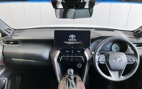 Toyota Harrier, 2024 год, 3 150 001 рублей, 12 фотография