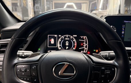 Lexus ES VII, 2022 год, 5 100 000 рублей, 10 фотография