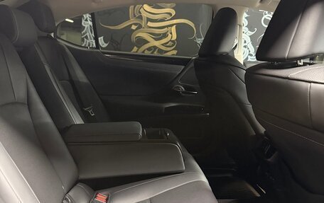 Lexus ES VII, 2022 год, 5 100 000 рублей, 16 фотография