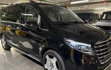 Mercedes-Benz V-Класс, 2026 год, 15 280 000 рублей, 2 фотография