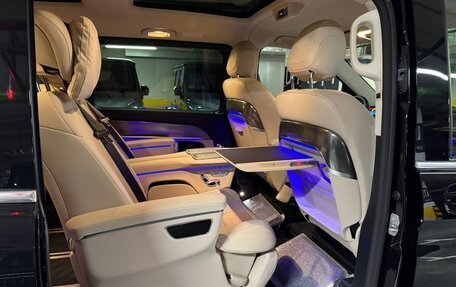 Mercedes-Benz V-Класс, 2026 год, 15 280 000 рублей, 22 фотография