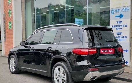 Mercedes-Benz GLB, 2020 год, 2 000 000 рублей, 7 фотография