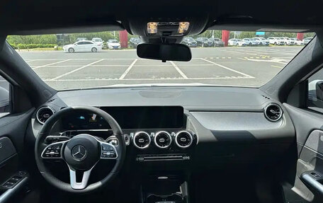Mercedes-Benz GLA, 2022 год, 1 980 001 рублей, 9 фотография