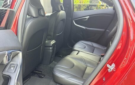 Volvo V40 II рестайлинг, 2018 год, 1 460 000 рублей, 9 фотография