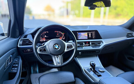 BMW 3 серия, 2020 год, 3 900 000 рублей, 14 фотография