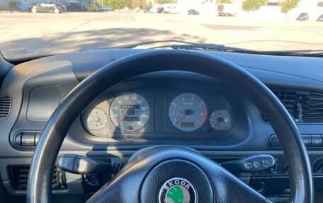 Skoda Felicia I рестайлинг, 1998 год, 130 000 рублей, 2 фотография