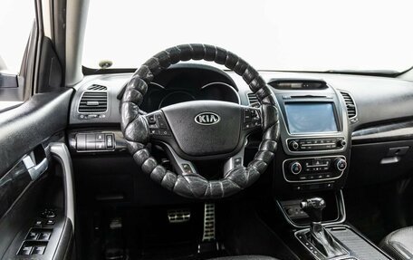 KIA Sorento II рестайлинг, 2013 год, 1 568 000 рублей, 27 фотография