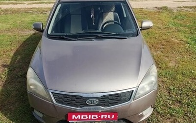 KIA cee'd I рестайлинг, 2011 год, 900 000 рублей, 1 фотография