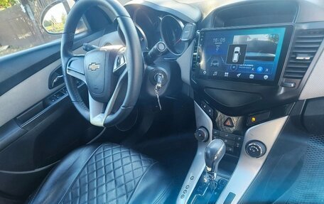 Chevrolet Cruze II, 2012 год, 800 000 рублей, 7 фотография