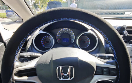 Honda Fit III, 2011 год, 17 фотография