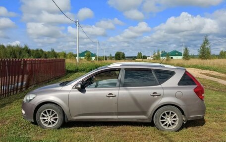 KIA cee'd I рестайлинг, 2011 год, 900 000 рублей, 3 фотография