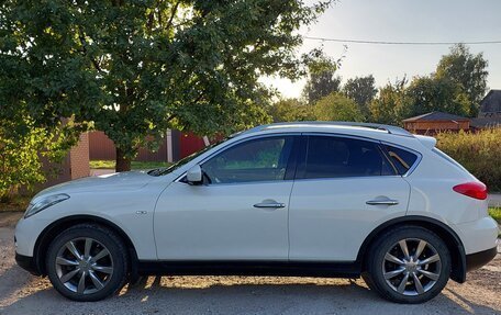 Infiniti QX50 I рестайлинг, 2013 год, 1 620 000 рублей, 3 фотография