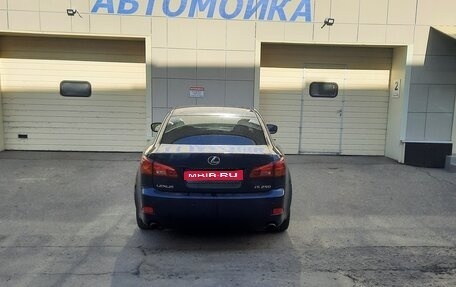 Lexus IS II рестайлинг 2, 2005 год, 1 120 000 рублей, 1 фотография