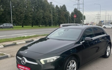 Mercedes-Benz A-Класс, 2018 год, 2 130 000 рублей, 7 фотография