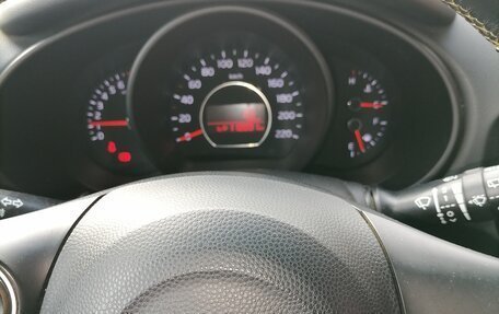 KIA Soul II рестайлинг, 2014 год, 930 000 рублей, 2 фотография