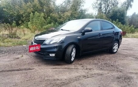 KIA Rio III рестайлинг, 2015 год, 860 000 рублей, 5 фотография