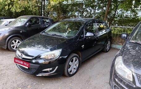 Opel Astra J, 2013 год, 820 000 рублей, 4 фотография