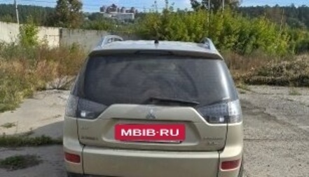 Mitsubishi Outlander III рестайлинг 3, 2008 год, 900 000 рублей, 1 фотография