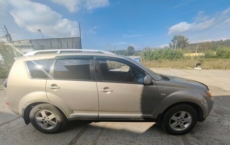 Mitsubishi Outlander III рестайлинг 3, 2008 год, 900 000 рублей, 5 фотография