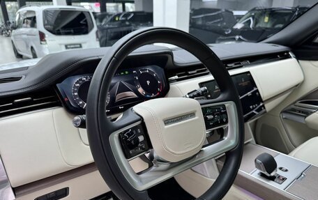 Land Rover Range Rover IV рестайлинг, 2026 год, 22 990 000 рублей, 18 фотография