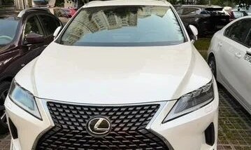 Lexus RX IV рестайлинг, 2019 год, 5 100 000 рублей, 2 фотография