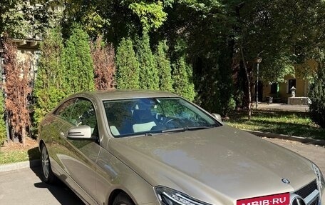 Mercedes-Benz E-Класс, 2014 год, 2 250 000 рублей, 3 фотография