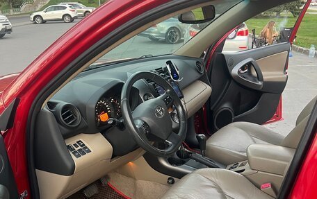 Toyota RAV4, 2011 год, 1 800 000 рублей, 12 фотография