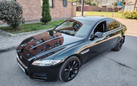 Jaguar XF II, 2017 год, 1 765 000 рублей, 11 фотография