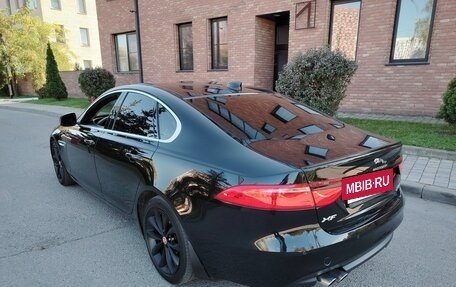Jaguar XF II, 2017 год, 1 765 000 рублей, 6 фотография