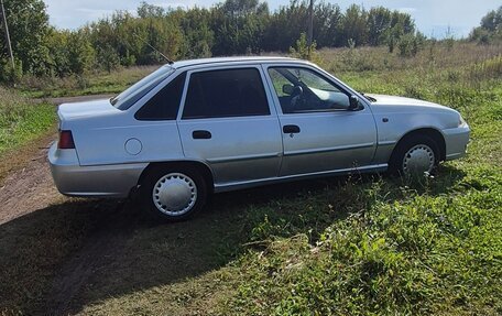 Daewoo Nexia I рестайлинг, 2011 год, 135 000 рублей, 4 фотография