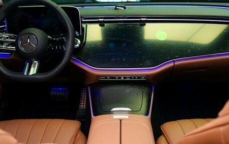 Mercedes-Benz E-Класс, 2025 год, 9 299 000 рублей, 28 фотография