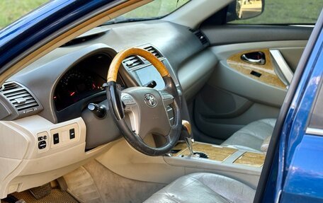 Toyota Camry, 2006 год, 540 000 рублей, 10 фотография