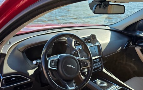 Jaguar F-Pace, 2018 год, 2 850 000 рублей, 9 фотография