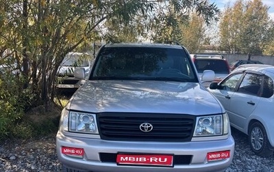 Toyota Land Cruiser 100 рестайлинг 2, 2004 год, 1 850 000 рублей, 1 фотография