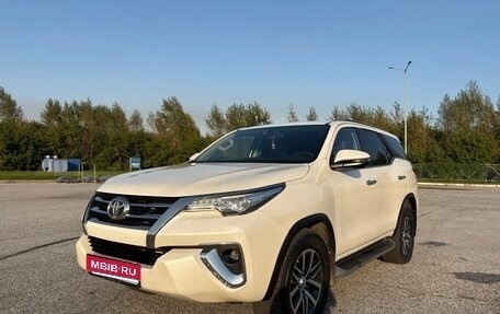 Toyota Fortuner II, 2018 год, 3 400 000 рублей, 1 фотография