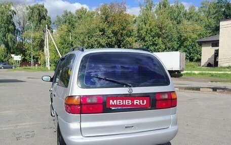Volkswagen Sharan I рестайлинг, 1997 год, 450 000 рублей, 3 фотография