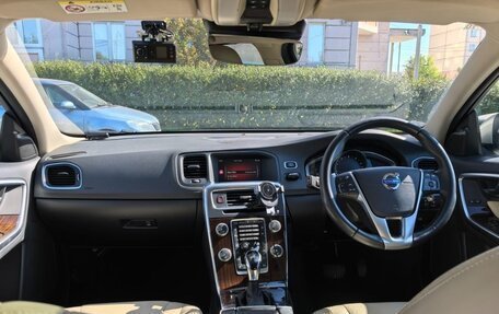 Volvo V60 I, 2018 год, 1 800 000 рублей, 27 фотография