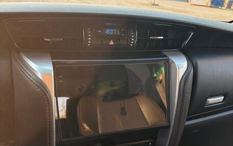 Toyota Fortuner II, 2018 год, 3 400 000 рублей, 27 фотография
