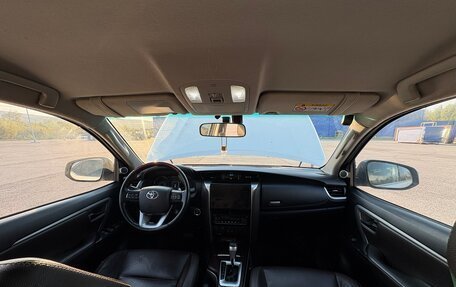 Toyota Fortuner II, 2018 год, 3 400 000 рублей, 21 фотография