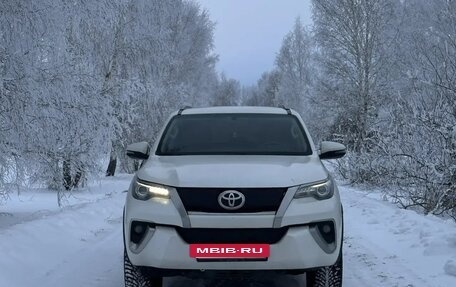Toyota Fortuner II, 2018 год, 3 400 000 рублей, 32 фотография