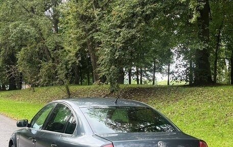 Volkswagen Passat B5+ рестайлинг, 2002 год, 390 000 рублей, 3 фотография