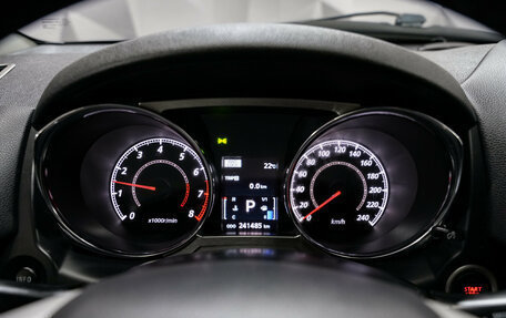 Mitsubishi ASX I рестайлинг, 2013 год, 1 144 000 рублей, 15 фотография