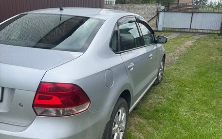 Volkswagen Polo VI (EU Market), 2011 год, 710 000 рублей, 3 фотография