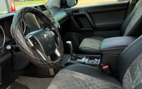 Toyota Land Cruiser Prado 150 рестайлинг 2, 2012 год, 2 970 000 рублей, 11 фотография