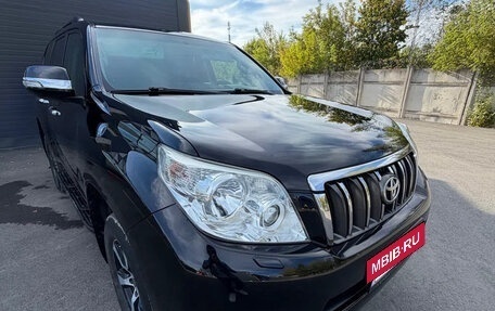 Toyota Land Cruiser Prado 150 рестайлинг 2, 2012 год, 2 970 000 рублей, 10 фотография