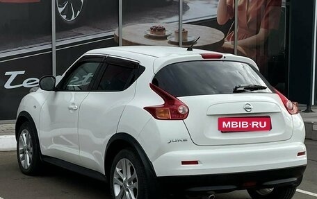 Nissan Juke II, 2012 год, 899 000 рублей, 7 фотография