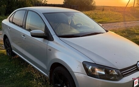 Volkswagen Polo VI (EU Market), 2014 год, 680 000 рублей, 3 фотография