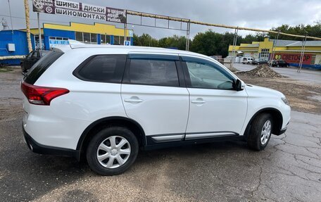Mitsubishi Outlander III рестайлинг 3, 2018 год, 6 фотография