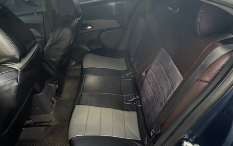 Chevrolet Cruze II, 2010 год, 550 000 рублей, 10 фотография