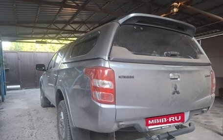 Mitsubishi L200 IV рестайлинг, 2015 год, 2 100 000 рублей, 5 фотография